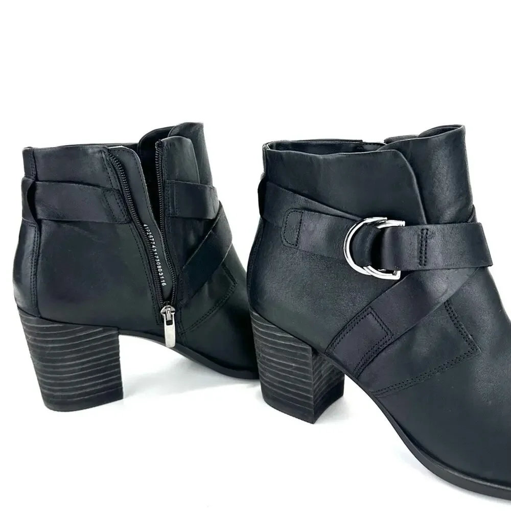 Ecco Black Ankle Boots Sz 10 Leather Padded Footbed Cuban Heel Almond Toe Bootie